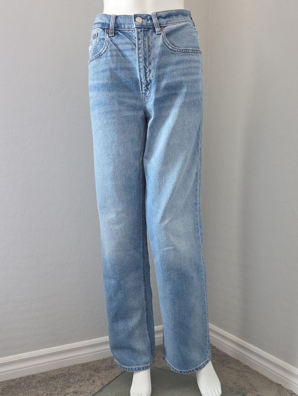 American Eagle Baggy Jeans